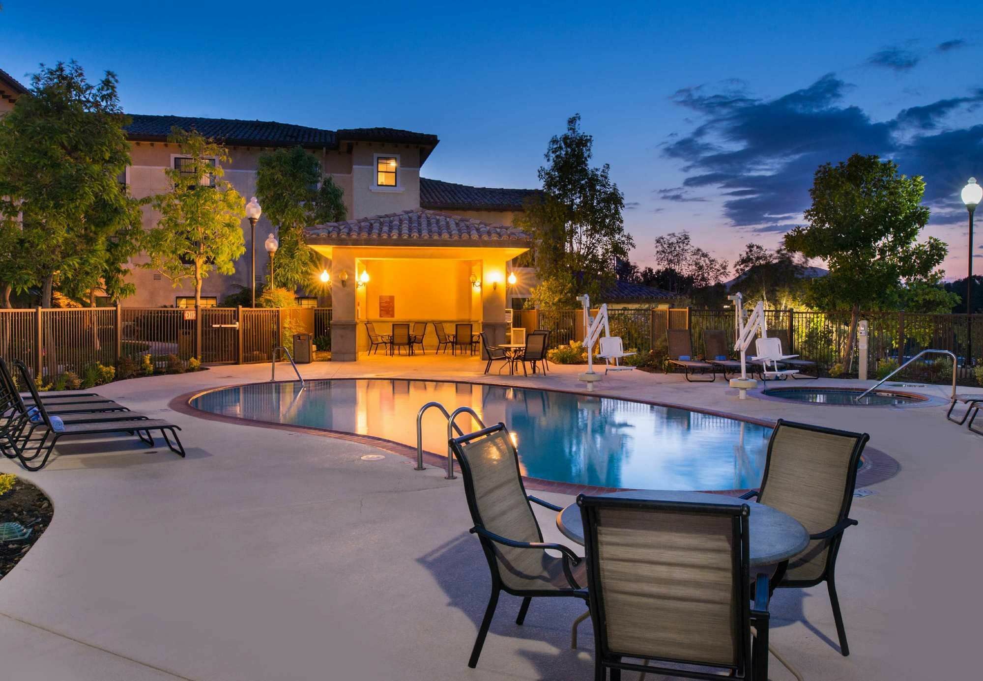 Towneplace Suites Thousand Oaks Ventura County Bagian luar foto